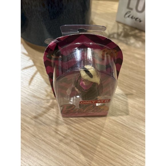 Target Exclusive Halloween Mini Figure 4 Inch Trick or Treat Cat Barbie Doll - Picture 8 of 10